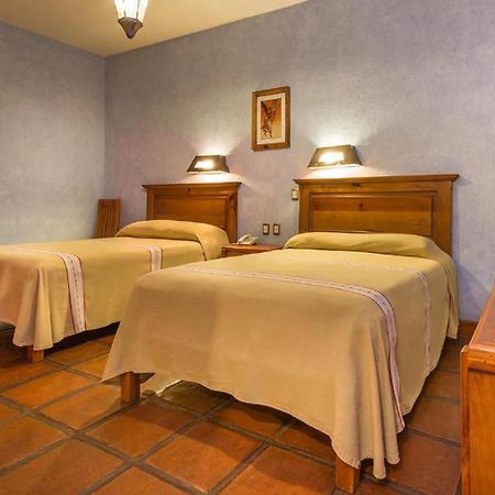 Hotel Refugio Del Angel Pátzcuaro Exteriör bild