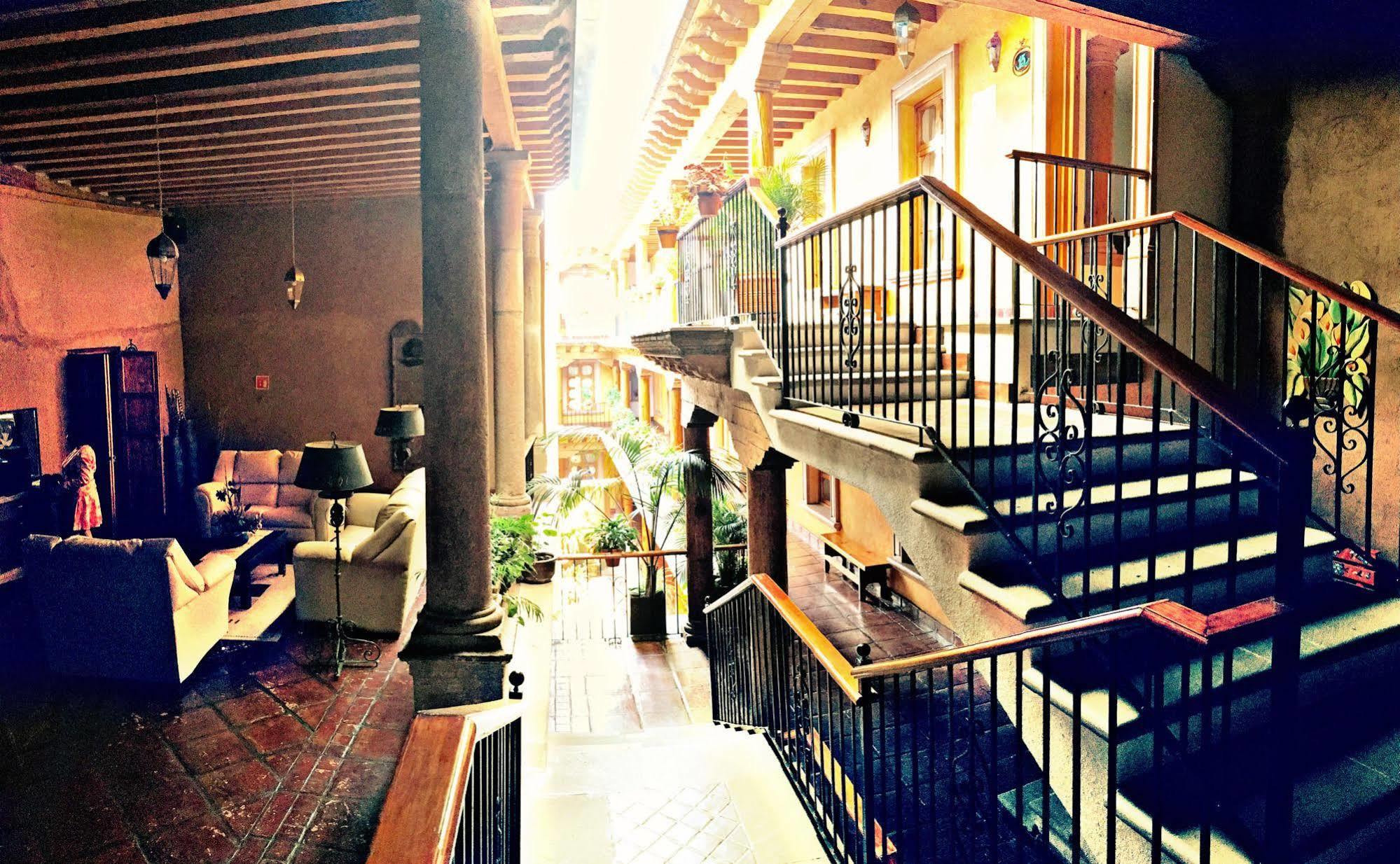 Hotel Refugio Del Angel Pátzcuaro Exteriör bild